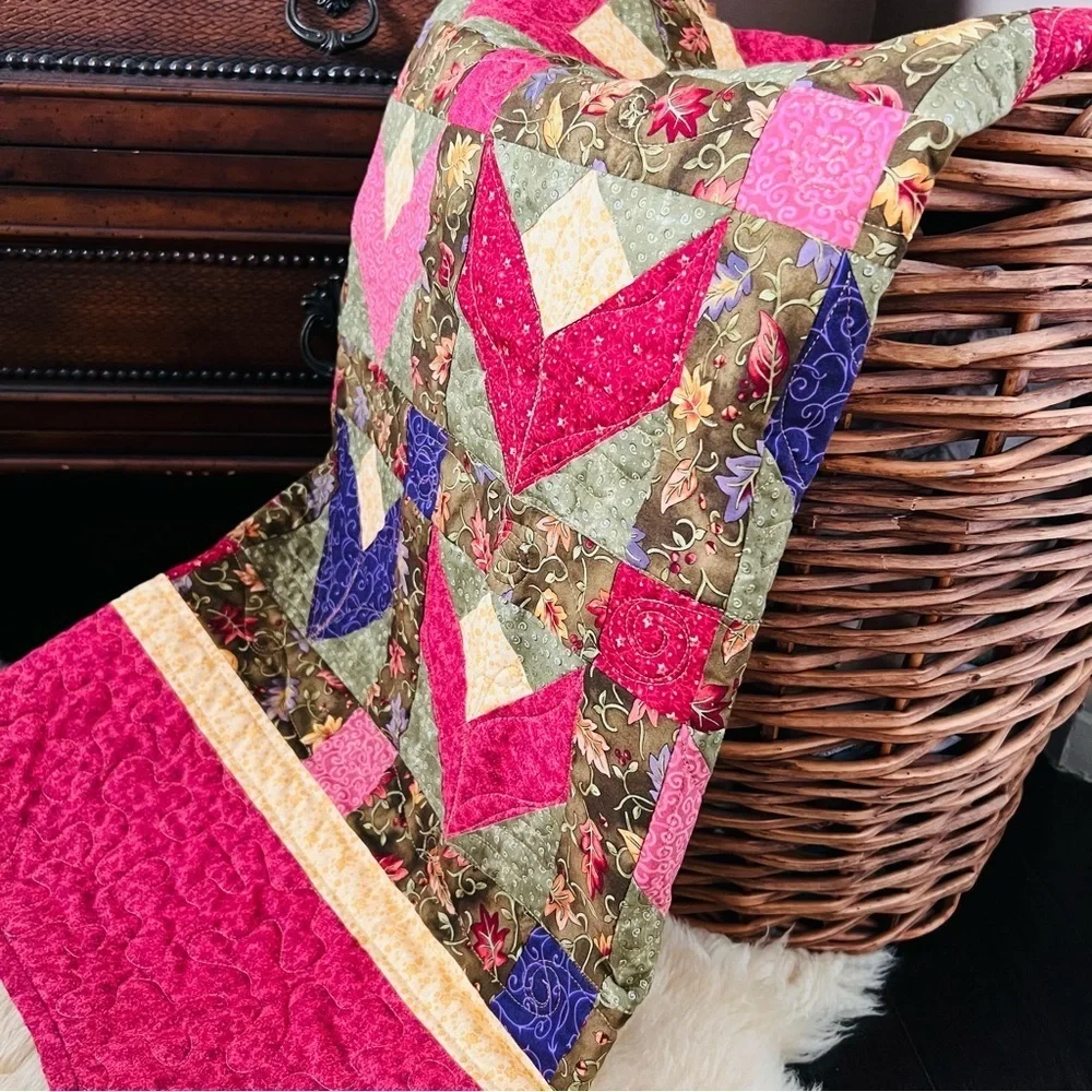 41”x41” New Handmade Cotton Patchwork Quilt. Wall Hanging Quilt.